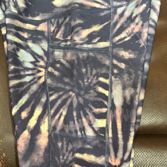 Exercise Leggings Tie Dye - Picture 4 of 5